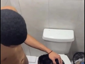 RevealMe 男同情侣疯狂硬核肛交 asian gay porn