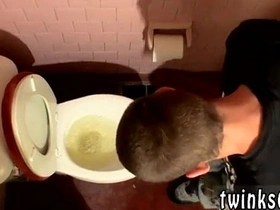 裸体健壮亚洲俊美同志男同电影《一室春光》 asian male models gay sex videos