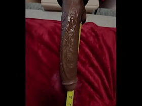 饥渴的黑巨根 vidio porn gay indonesia hd