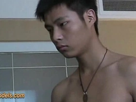 可爱光滑亚洲少年打飞机 asian gay men slab coition videos