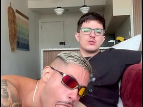 大鸡巴书呆子把骚货屁眼操烂 - 免费 chinese revile gay porn