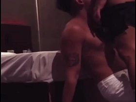 酒店服务员让我用额外小费尝尝他的大屌 gay chinese porn password