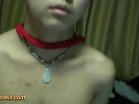 大鸡巴男孩被绑手淫 korean guys gay porn