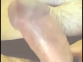 把鸡巴掏出来睡觉前射一发 gay chinese lesbian porn