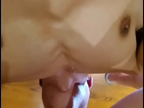 亚洲骚货深喉伺候 gay chinese ass dildo porn