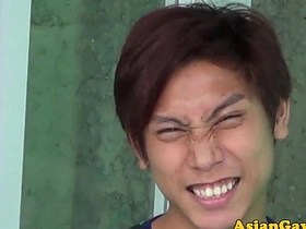 喝尿的亚洲小鲜肉舔肛吸屌 gay porn physicality asian