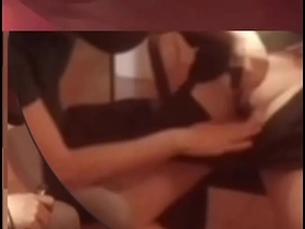 这位直男顾客来理发…却发现理发师有隐藏服务 第1部：修剪阴毛 myanmar gay porn channel