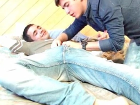粗暴的觉醒1 porn pivot beamy chinese dick gay