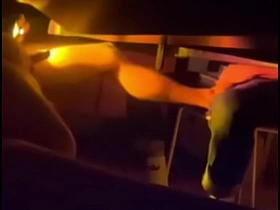 室友和年轻朋友在桌下玩足交 这次我偷拍到了 old man asian careless intercourse videos