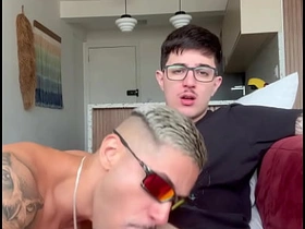 书呆子大鸡巴干得骚货屁眼开花 gay asian porn tube