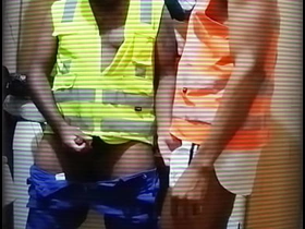 用假阳具玩工人的屁眼 chinese gay chubby ass porn twitter