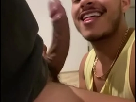 在酒店房间里和已婚男人 gay porn china natural personally