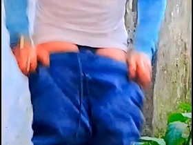 可爱伪娘户外玩乐和撒尿合集 gay teen porn japanese