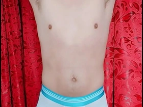 操，内裤里的鸡巴真带劲 mr chinese piebald gay porn