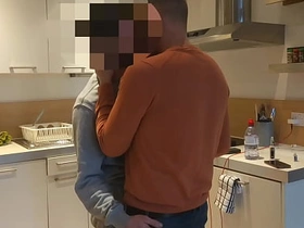 直男建筑工Jack坐在老爹大腿上 asian old delighted daddy sex videos