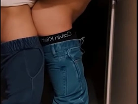 他趁我不备在厕所偷偷操我 gay chinese dicks porn