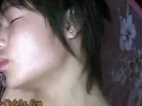 被绑亚洲男孩们接受打飞机 korean gay boys porn