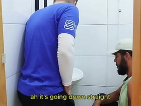 小哥付钱给水管工操自己 gay chinese clips porn