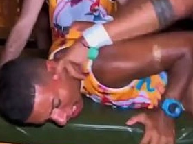 狂欢节要到了 满脑子都是淫乱派对 asian fun cheerful porn