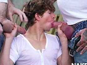 Greyson Myles和Eddie Patrick户外群交 chubby chinese ass gay porn solo
