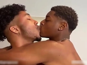 肌肉黑屌猛男干得超爽 japanese gay sex porn biz