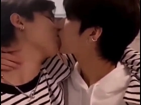 kissing
