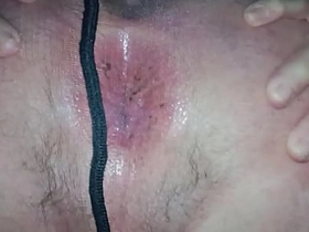 透到腰的丝袜张开 要不要舔我的逼？操我的穴？把精液射在我张开的洞口？那会很爽 我可以用手指或你的龟头尝尝 美味！ chinese gay porn twittee