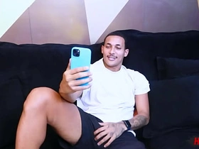 粗大鸡巴捅进小屁眼 george chinese gay porn